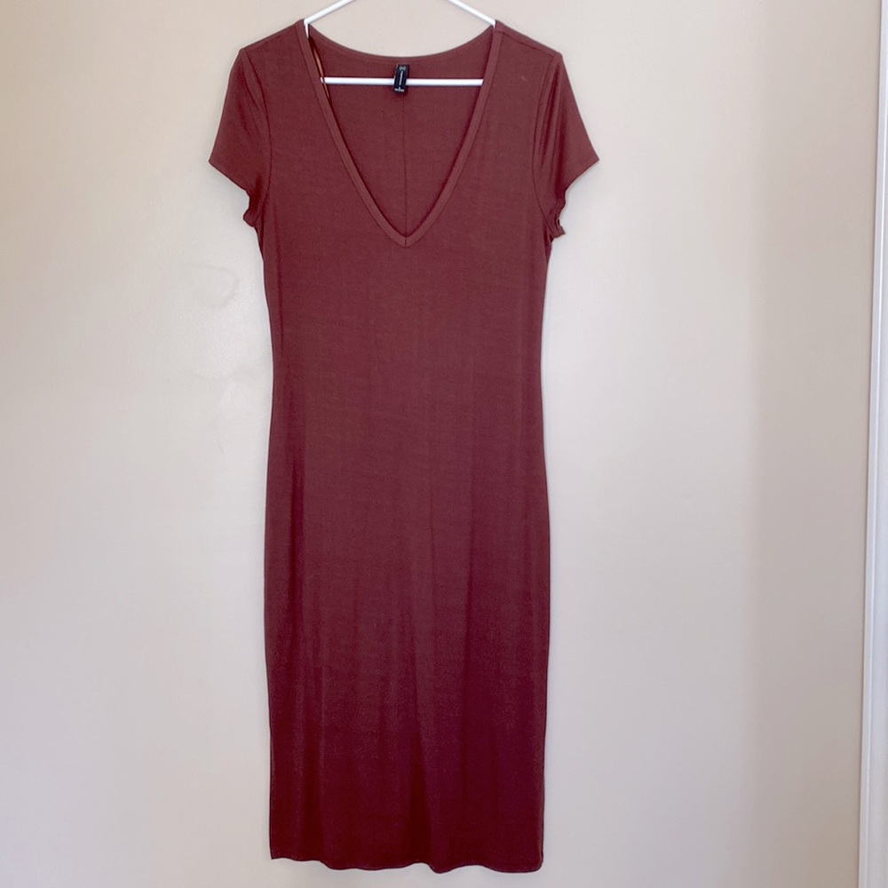 Gentle Fawn shin length dress in rust color
